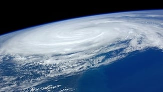 Business Continuity Planning Tips: Prepare Your Business For a Hurricane - Featured Image